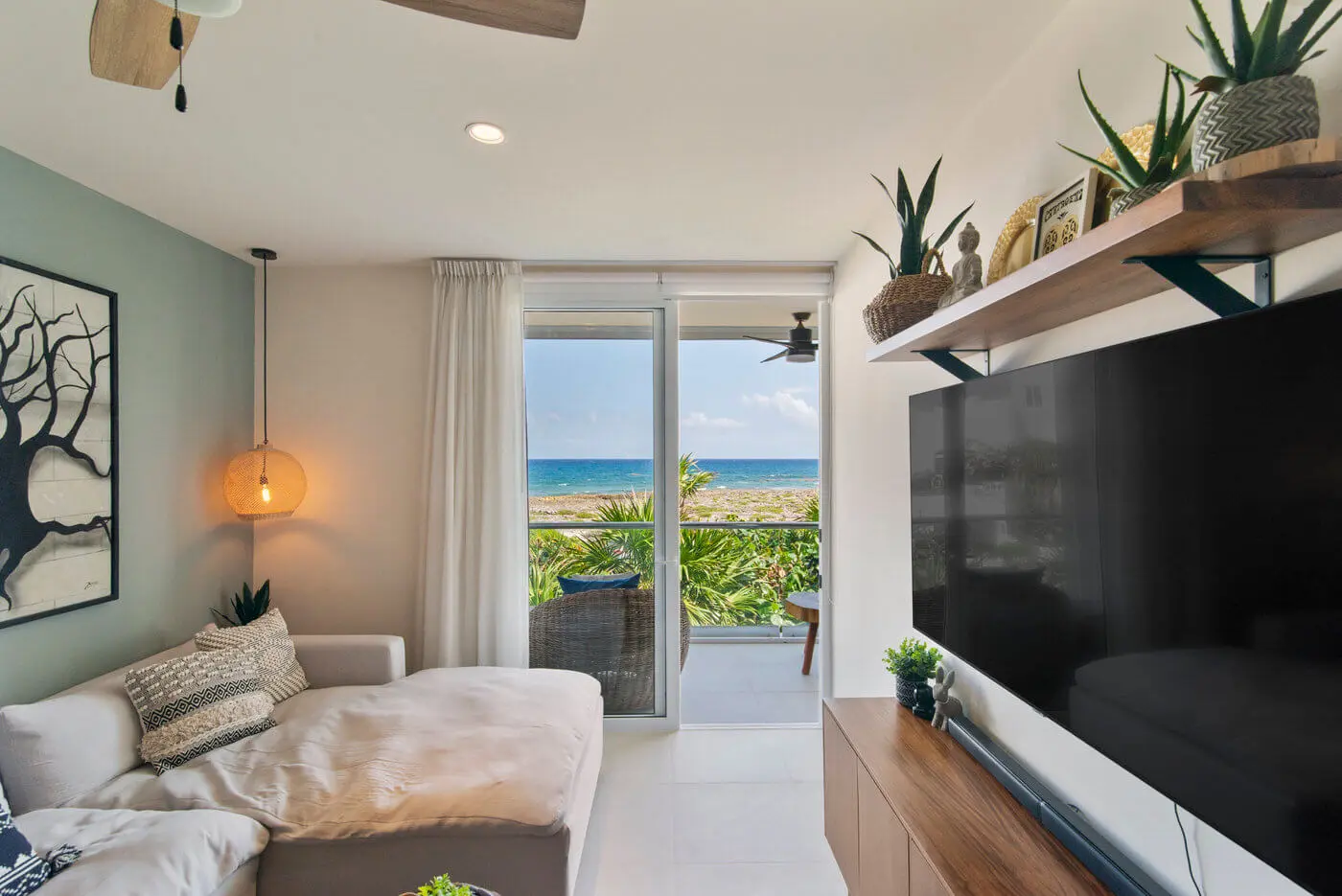 Best Ocean View, Turnkey 2 Bed Santamar, Private Beach Club | Rooflia