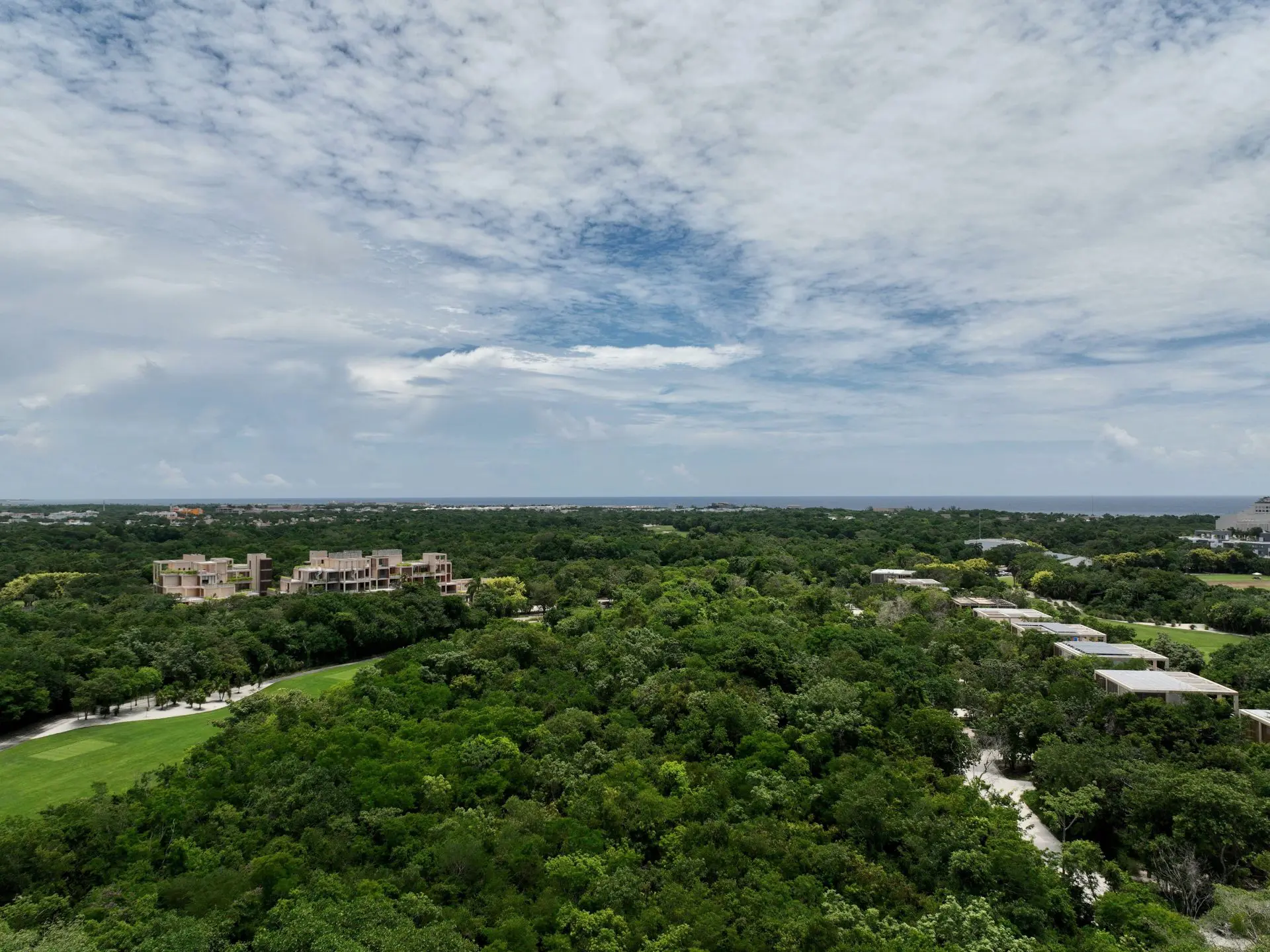 2 Bed Exclusive Residence Incredible Views Punta Laguna Corasol | Rooflia
