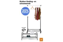 kleding en schoenenrek