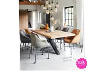 eettafel met stoelen