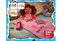 pop van stof met accessoires