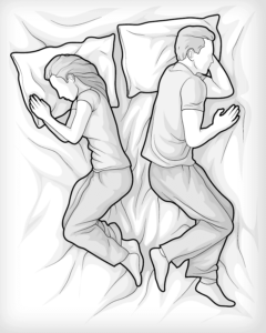Illustration in Vogelperspektive: Ein Paar liegt abgewandt voneinander auf einem Bett.