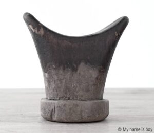 Foto: Eine alt-ägyptische Kopfstütze aus Holz 