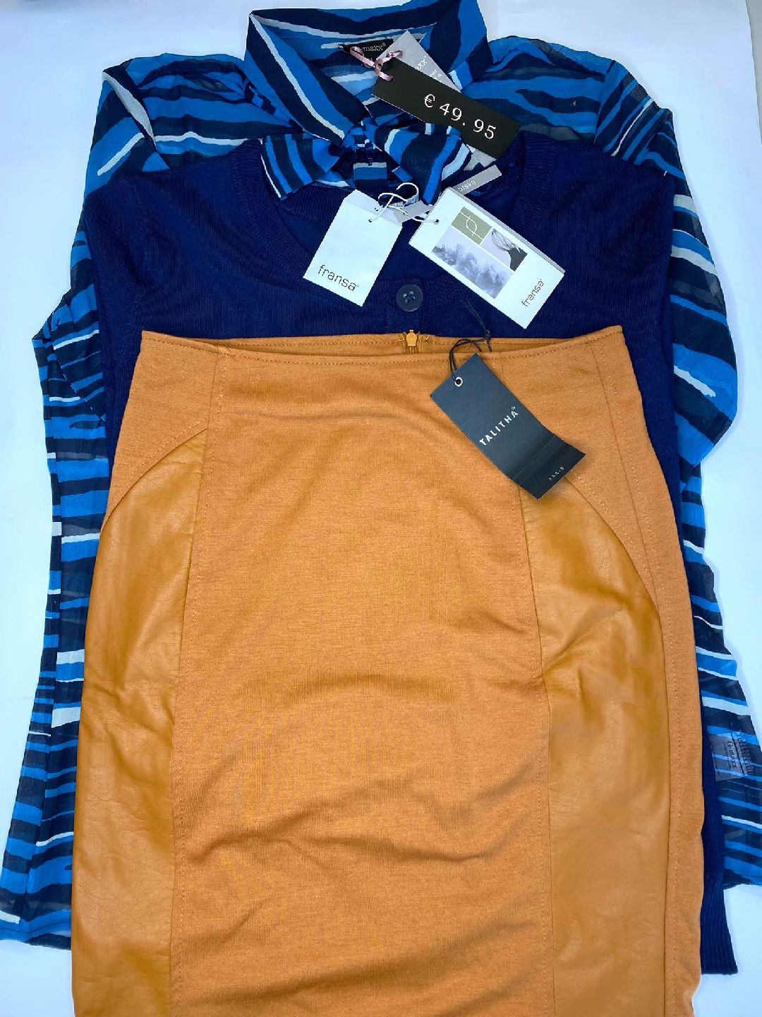 tyngdekraft Plantation Entreprenør Mixed Women's Clothing by Alpine Pro, Vero Moda & More, 200 Pieces, Grade A Condition, Est. Original Retail €6,000, Radviliskis, LT | Closes: Dec 22, 2021 2:04:00 PM GMT | B-Stock Supply Auctions tyngdekraft Plantation Entreprenør Mixed Women's Clothing by Alpine Pro, Vero Moda & More, 200 Pieces, Grade A Condition, Est. Original Retail €6,000, Radviliskis, LT | Closes: Dec 22, 2021 2:04:00 PM GMT | B-Stock Supply Auctions