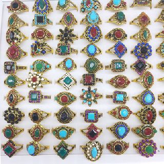 Assorted Vintage Boho Style Bronze Rings, 400 Pieces, New Condition, Est. Original Retail €6,000, Jeneč, CZ