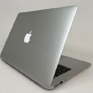 Laptops by Apple, HP & More, 5 Units, Used - Good Condition, Est. Original Retail $5,239, Merrick, NY