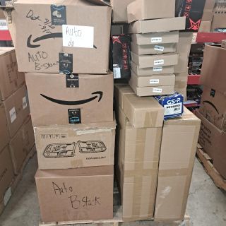 1 Pallet of Auto Parts, 210 Units, Like New Condition, Est. Original Retail $7,332, Mt. Pleasant, MI