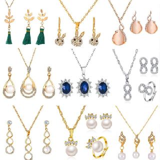 Women's Jewelry Sets, 240 Sets, New Condition, Est. Original Retail $5,280, Los Angeles, CA