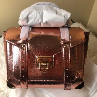 Designer Handbags & Wallets by Michael Kors, 10 Units, New Condition, Est. Original Retail $5,330, Westford, MA