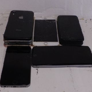 Apple iPhone XR, 7, 6s Plus, 6 Plus & More, Mixed Carrier Locked, 11 Units, Salvage Condition, Est. Original Retail $5,500, Miami, FL