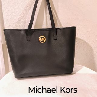 Handbags & More by Michael Kors, Steve Madden & More, 28 Units, Used - Fair Condition, Est. Original Retail $5,706, Orlando, FL