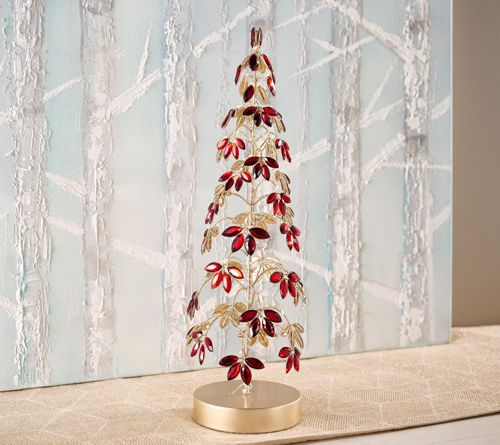 Image of 3 Pallets of Holiday & Home Décor & More by Valerie Parr Hill, Cella & More, (Lot 3_15808)