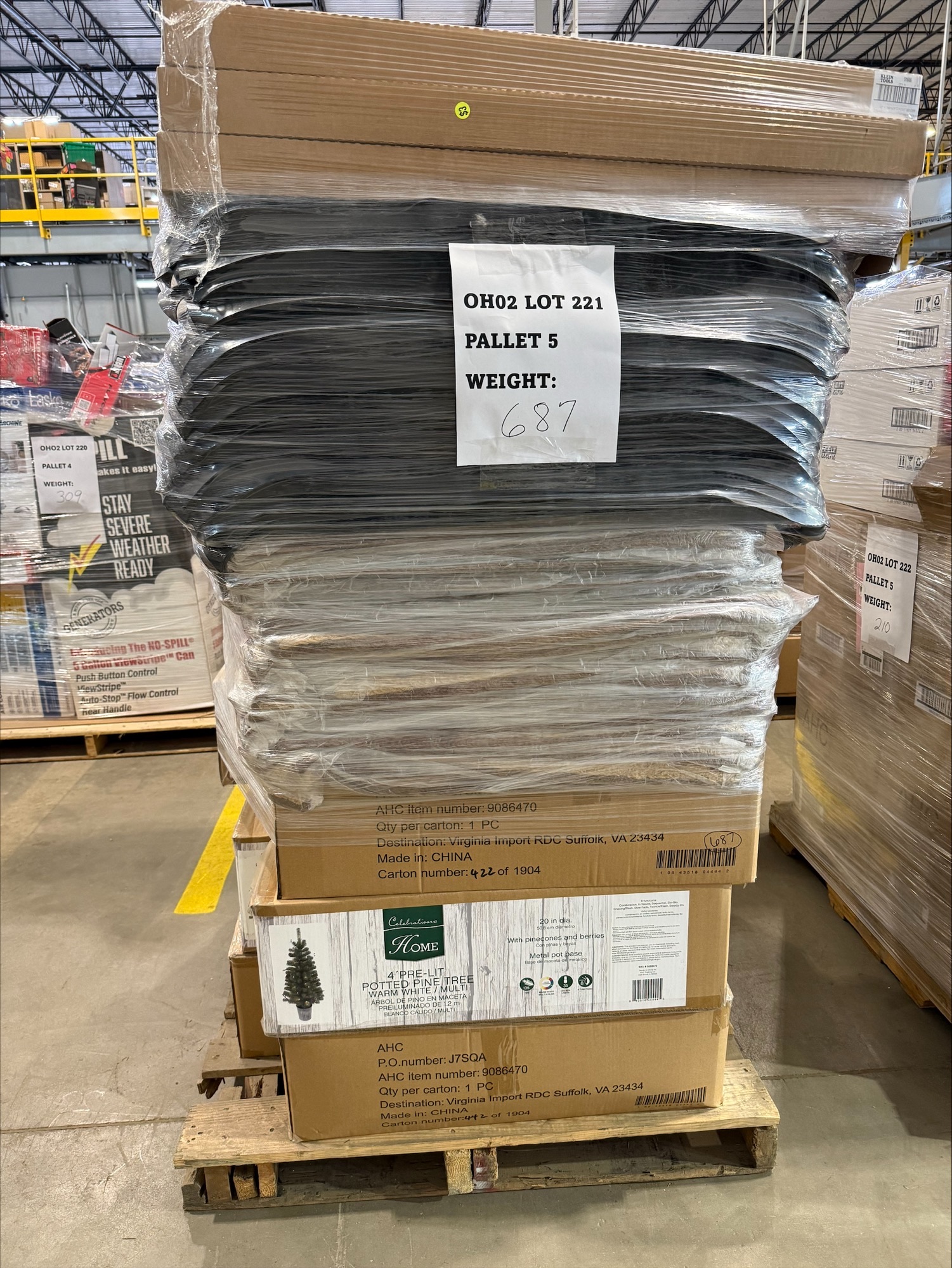 Image of 5 Pallets of UNMANIFESTED Mixed Merchandise