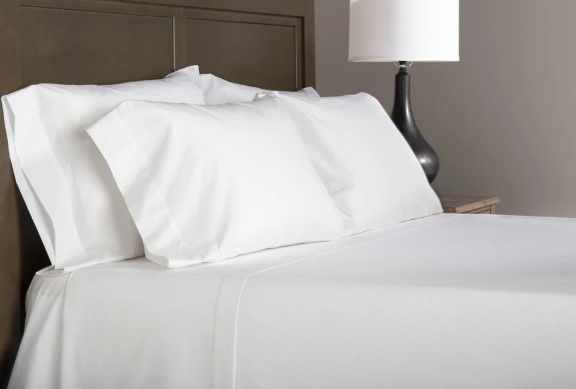 Image of Est. 1 Pallet of Sheets