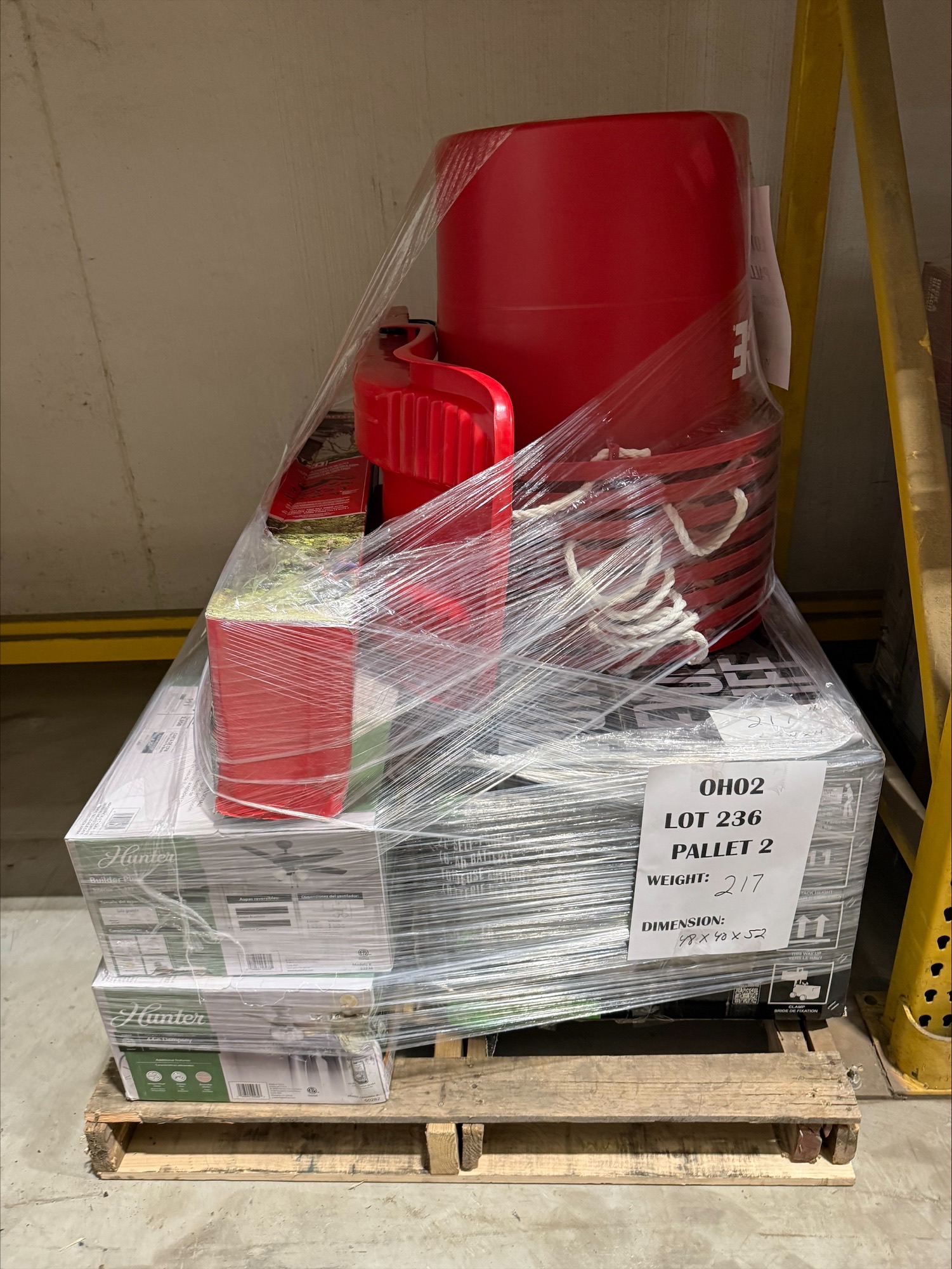 Image of 5 Pallets of UNMANIFESTED Mixed Merchandise