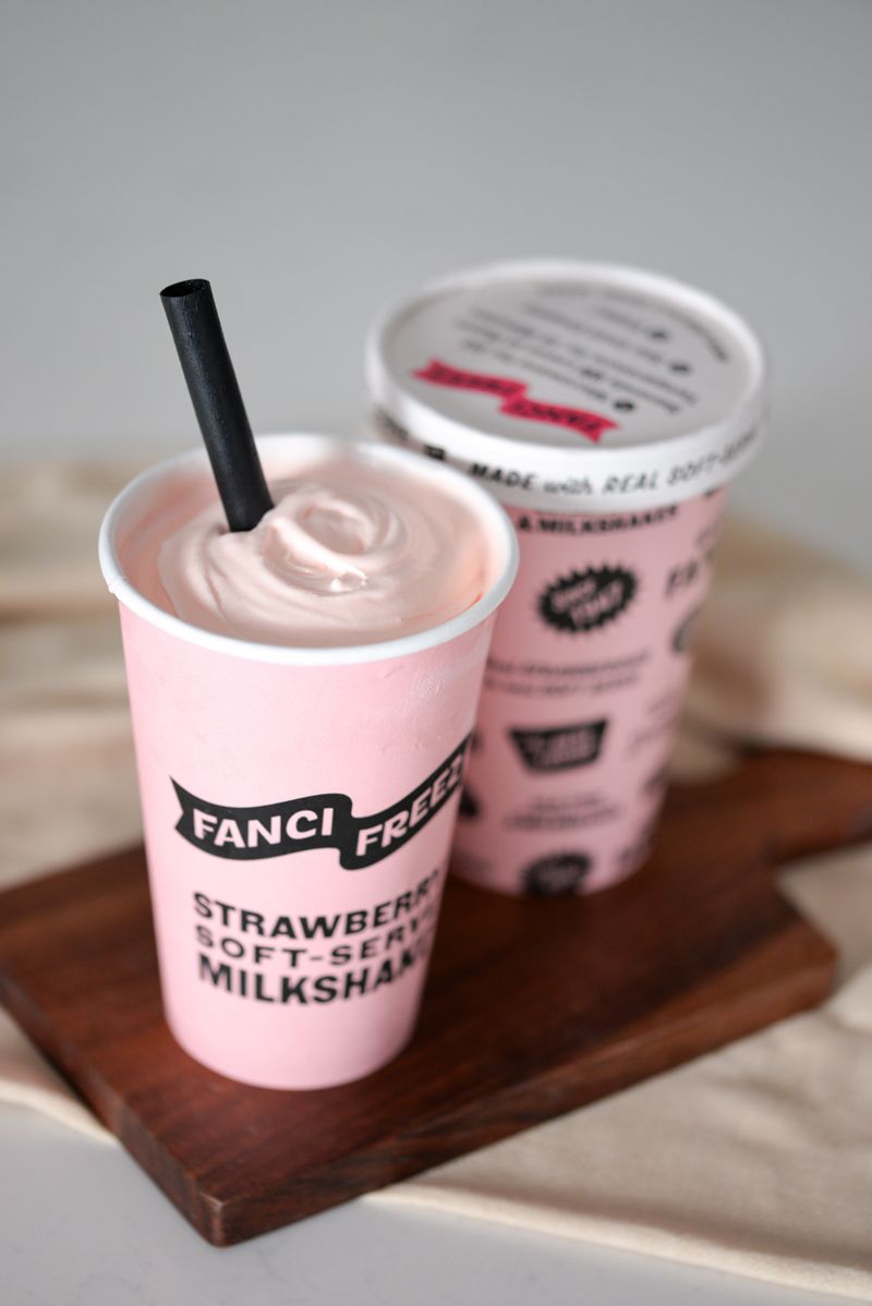 strawberry milkshake cups