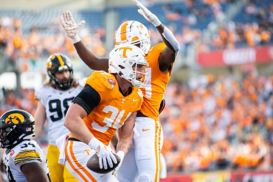 Miller & Williams: Iowa trounced by Vols in bowl game