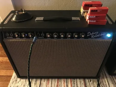 Fender Deluxe Reverb Amp