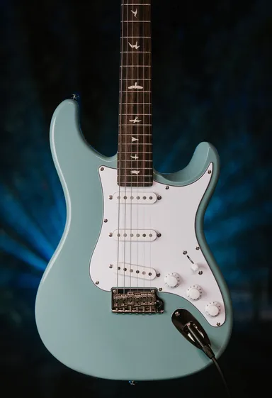 PRS Silver Sky SE