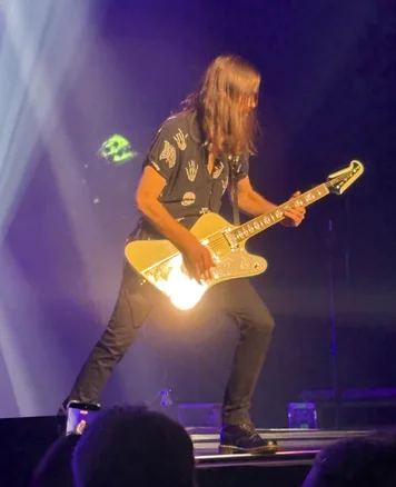 Ryan touring with Heart, Atlanta.