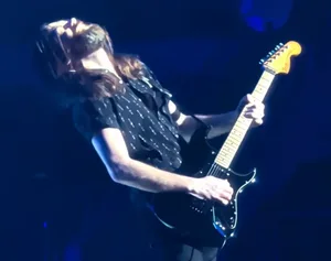 Tearing it up on 'Barracuda.'