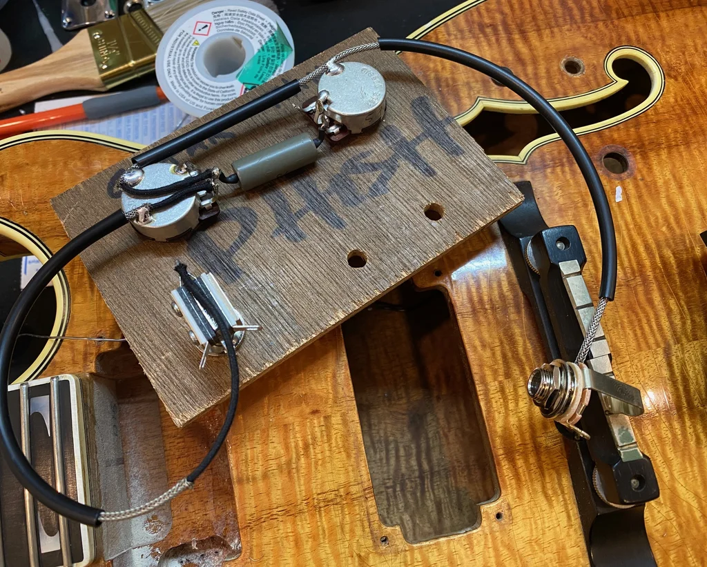 Pots on 11 — wiring detail