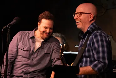 Oz with Gavin DeGraw.