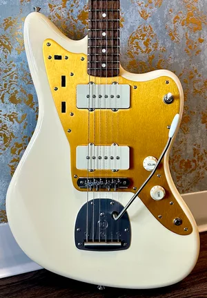 Mascis Jazzmaster in white