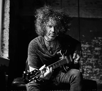 Doyle Bramhall II