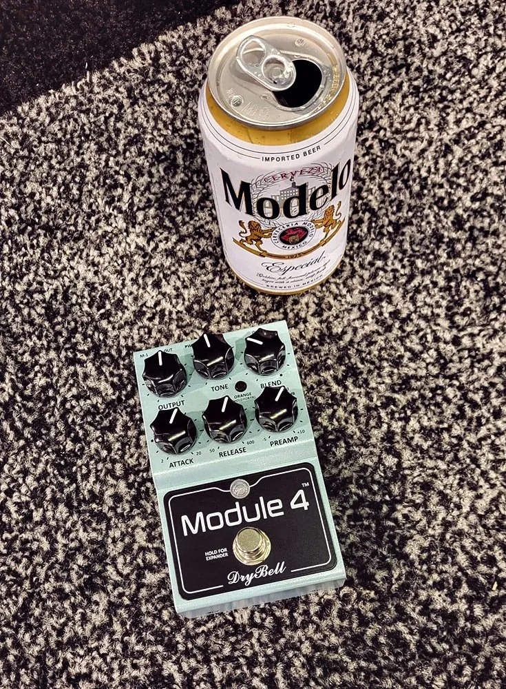 Module 4 pedal with Modelo beer can