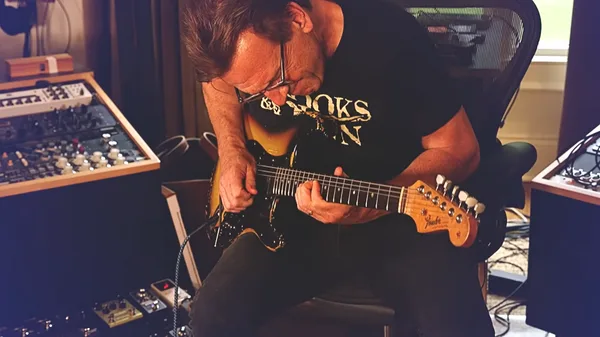 Playing workhorse Tyler modded '64 Fender Strat