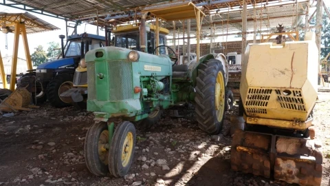 Tractor Jhon Deere 445