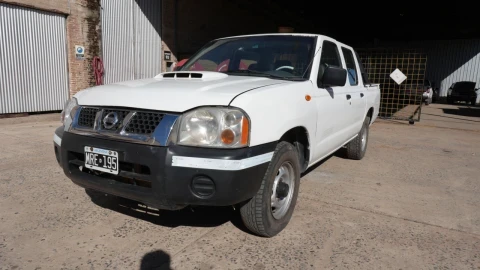 Nissan Frontier Np300 2,5 D