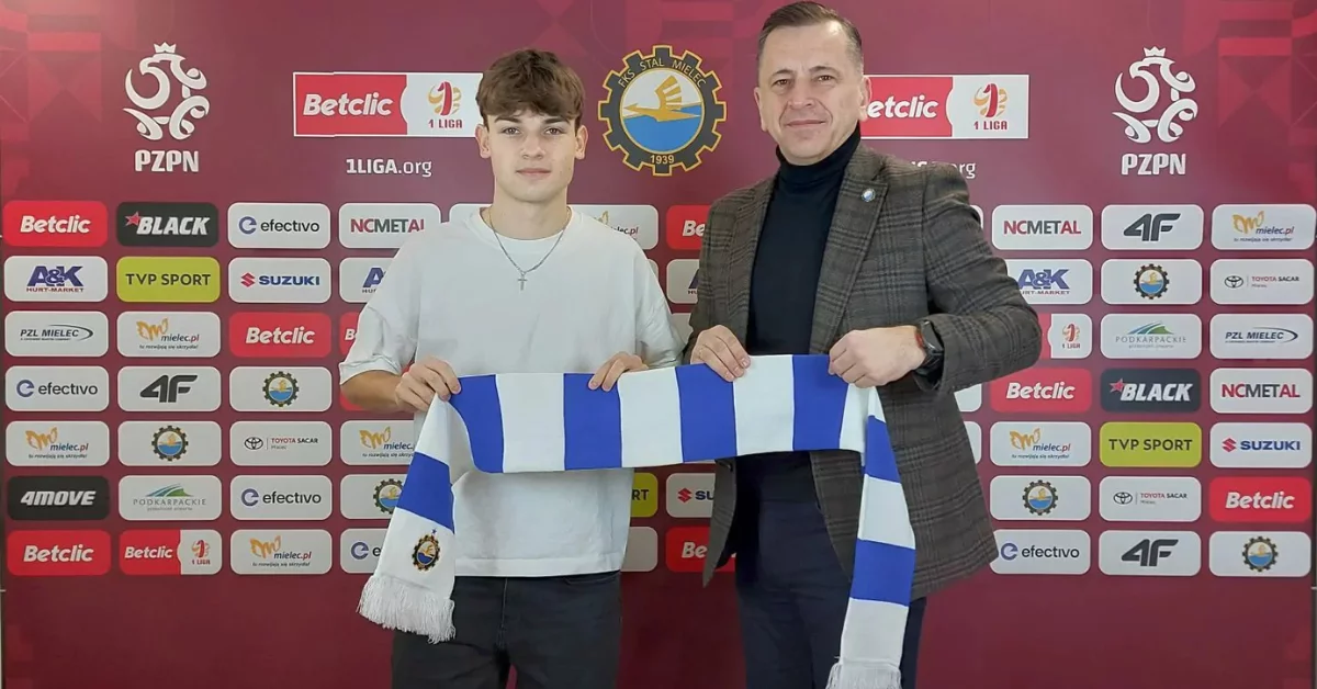 FKS Stal Mielec z trzecim transferem w tym roku. Wypożyczony skrzydłowy z Korony Kielce