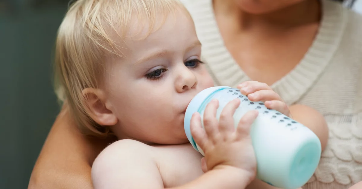 Uwaga rodzice! Popularne mleko modyfikowane wycofane ze sklepów!