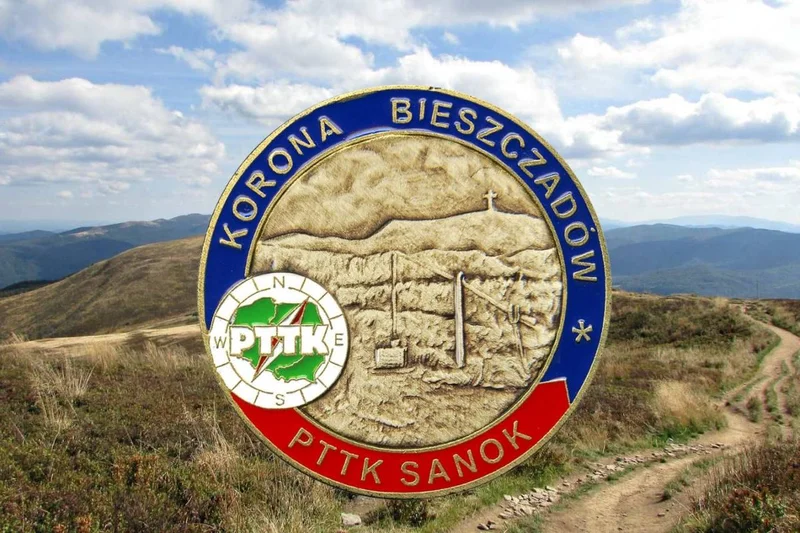 Obrazek do pytania - Ile szczytów trzeba zdobyć, żeby otrzymać odznakę „Korona Bieszczadów” wg projektu Sanockiego PTTK?