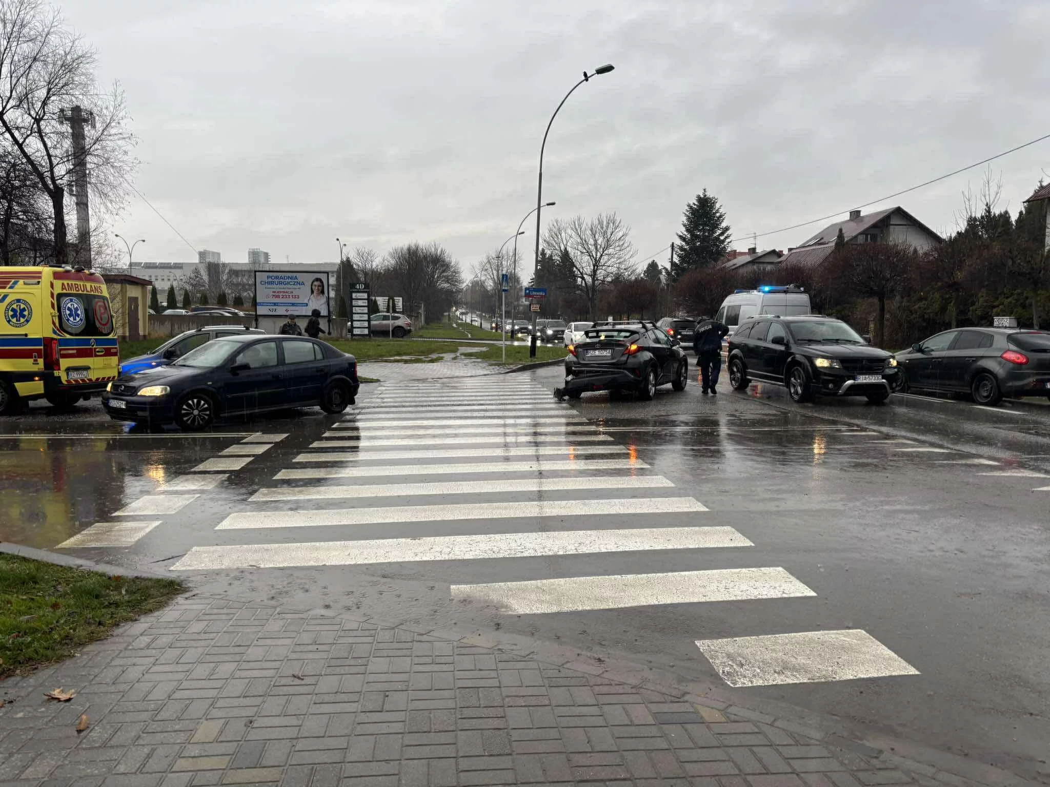 Zderzenie na Leszka Czarnego. Kolizja dwóch samochodów