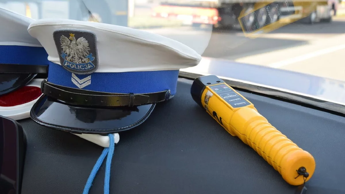Miał 3 promile we krwi i nie miał prawa jazdy. Prawie spowodował wypadek
