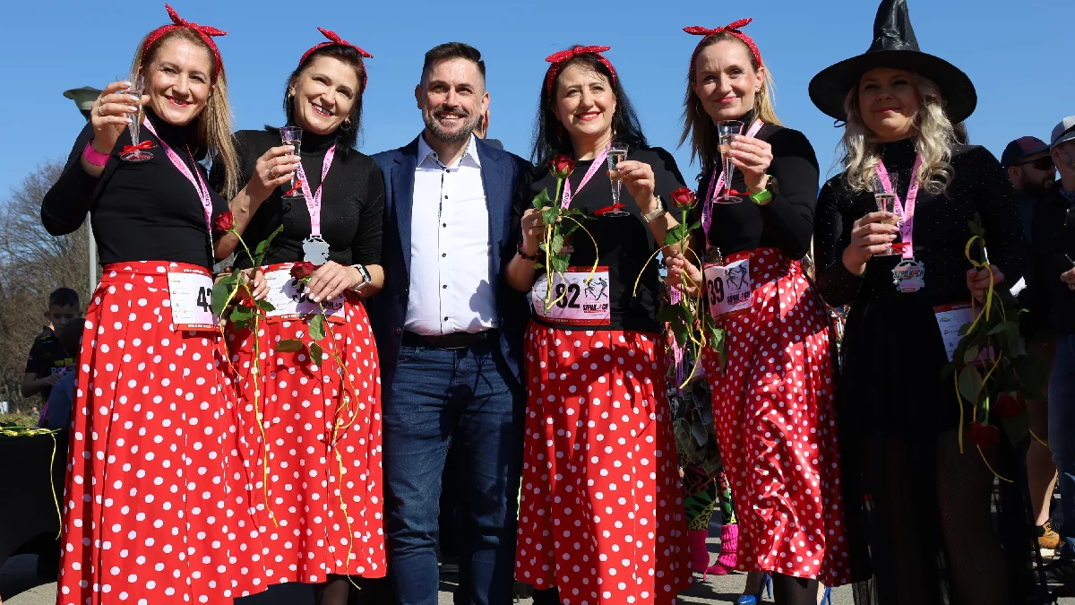 Dzień Kobiet w Rzeszowie na wesoło i sportowo. Bieg w Szpilkach już za nami [ZDJĘCIA]