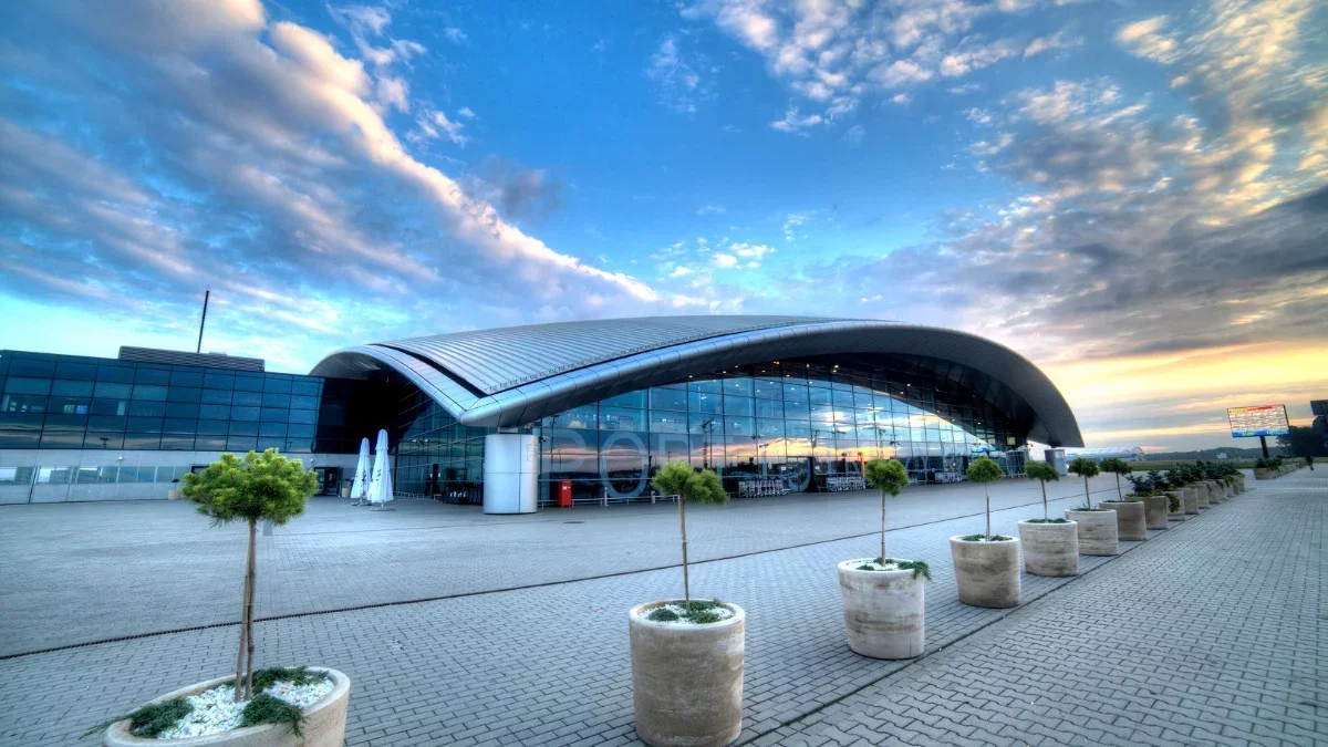 Spora inwestycja na lotnisku Rzeszów–Jasionka. Nowy etap rozbudowy infrastruktury bezpieczeństwa