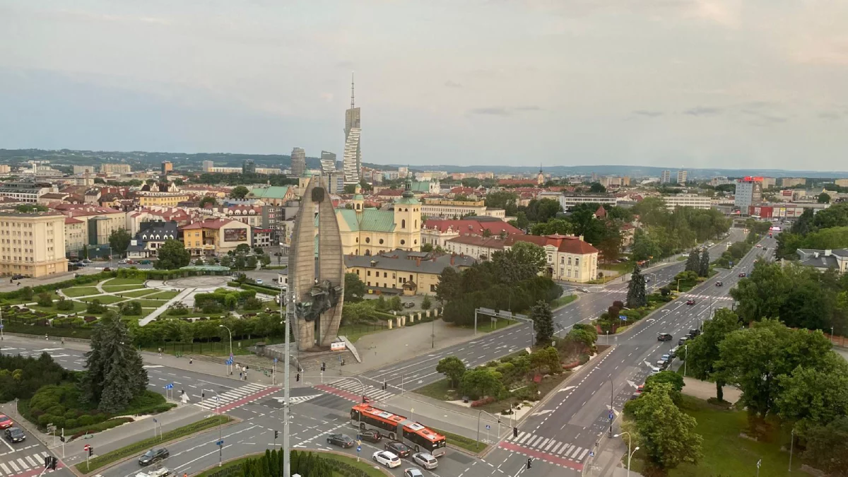 "Rzeszów ponownie drugim najlepszym miastem do życia w Polsce". Czy naprawdę w naszym mieście żyje się aż tak świetnie?