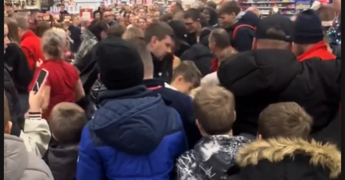 Prawdziwa bitwa w sklepie pod Rzeszowem o... samochodziki? Co tam się działo? [WIDEO]