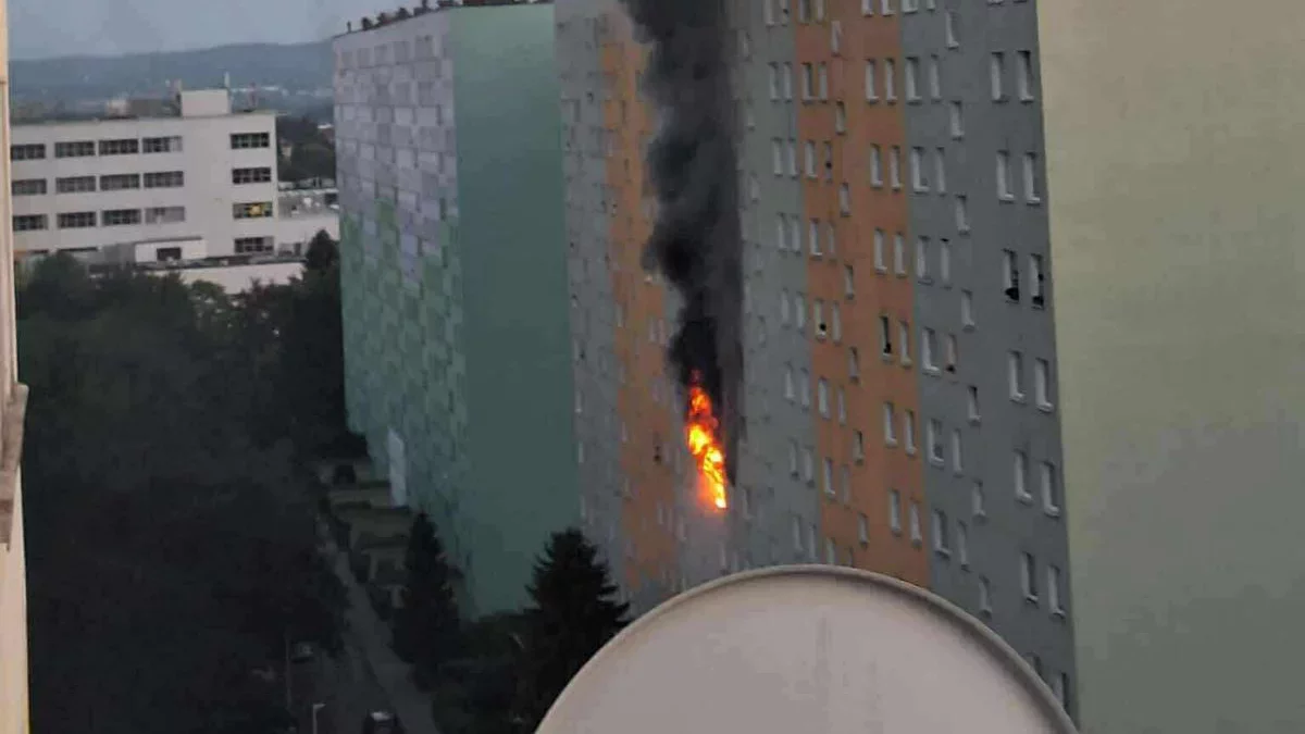 Tragiczny pożar na Popiełuszki w Rzeszowie. Prokuratura podaje przyczyny wybuchu ognia