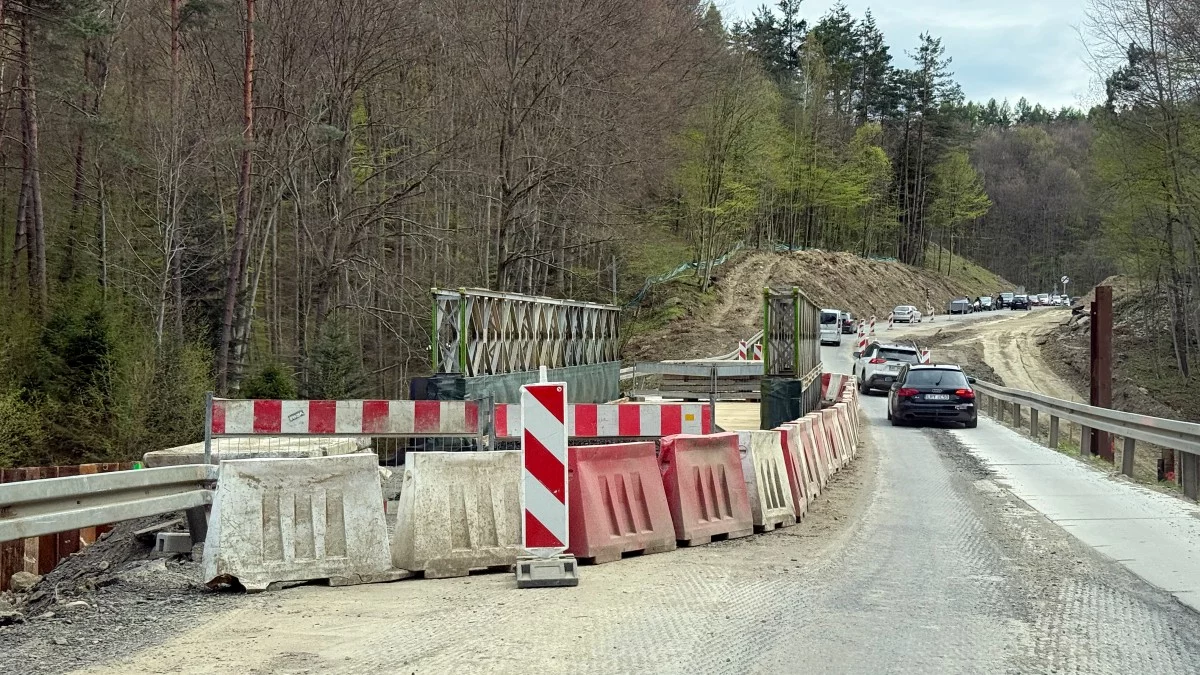 Inwestycja na jednej z najważniejszych tras w Bieszczadach. Pomyślano też o rowerzystach [ZDJĘCIA]