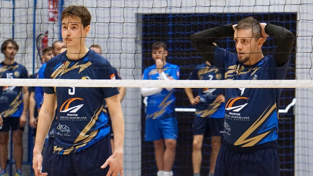 Lider Podkarpackiej II Ligi przyjeżdża do Leska. Zapowiada się interesujący mecz