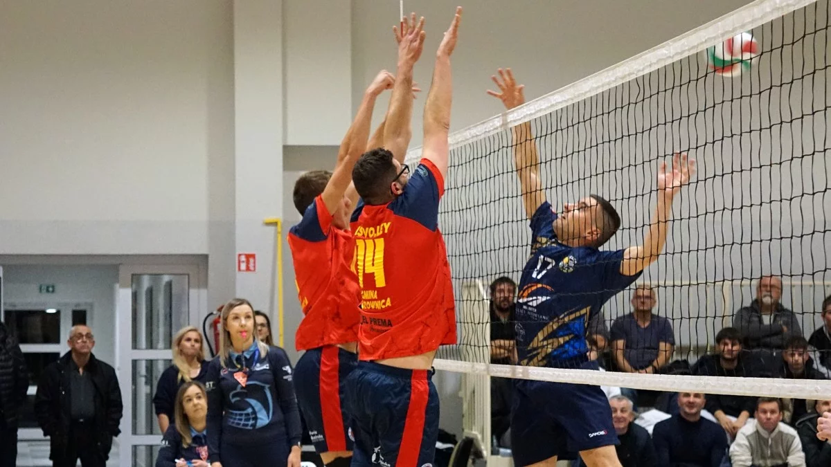 Pięciosetowy bój wyłonił zwycięzcę. Powiat Leski w swoim drugim wyjazdowym meczu