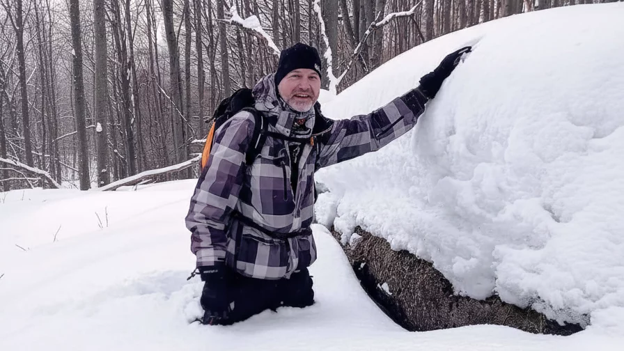 Bieszczadzka zima w centrum Mielca. Jubileuszowa wystawa Grzegorza Lizakowskiego