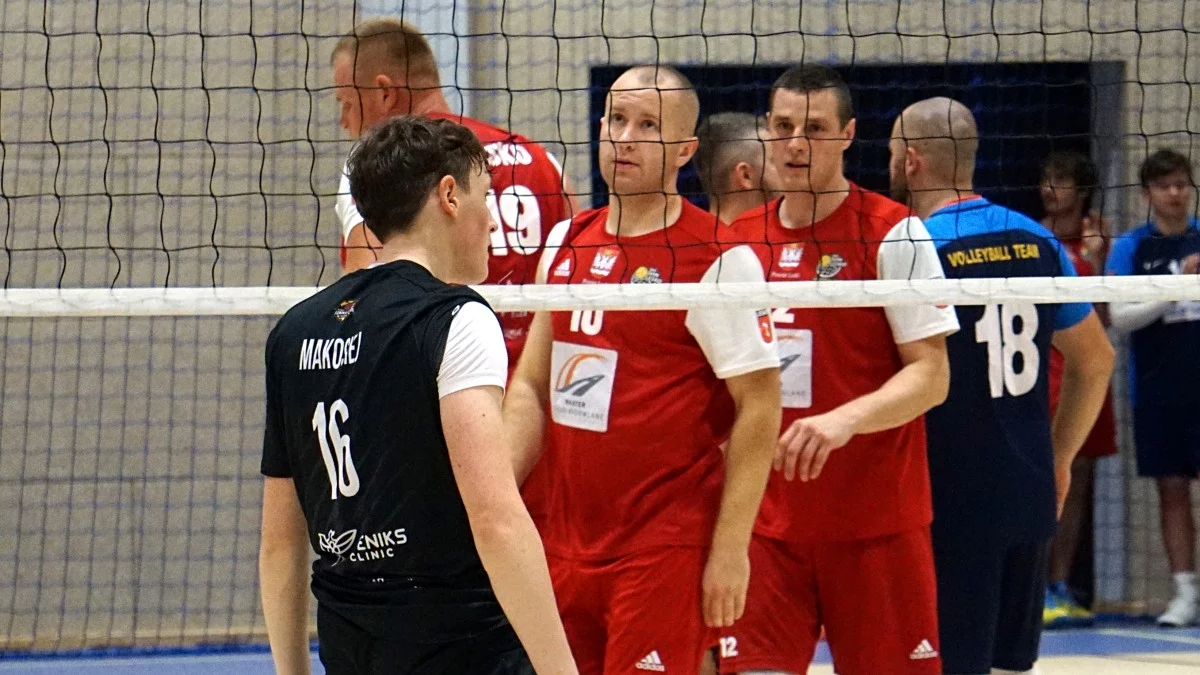 Powiat Leski przełamuje serię Feniksa. Walka była bardzo zacięta