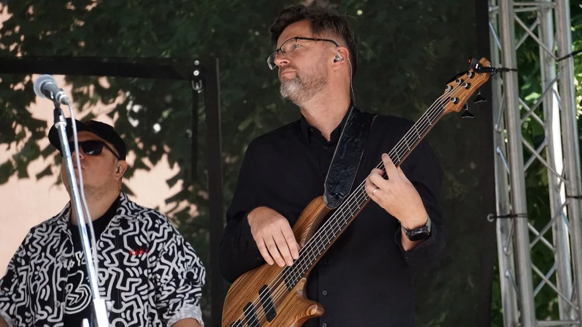 Klimatyczny koncert w Ustrzykach Dolnych z muzyką Tadeusza Nalepy i Miry Kubasińskiej [ZDJĘCIA, WIDEO]