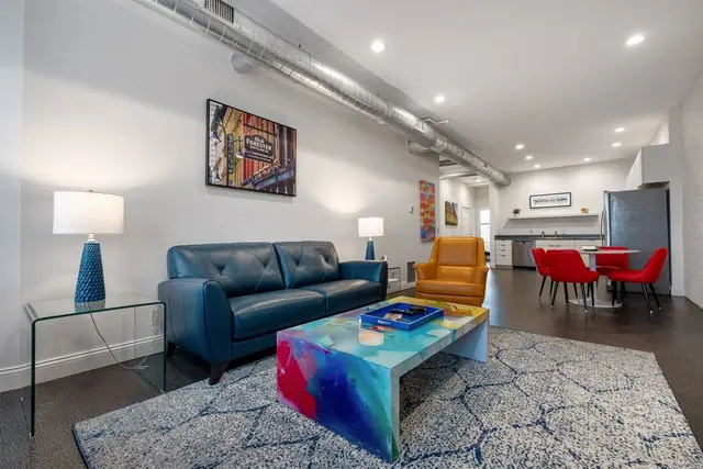 The Grand Slam: Loft-style living room